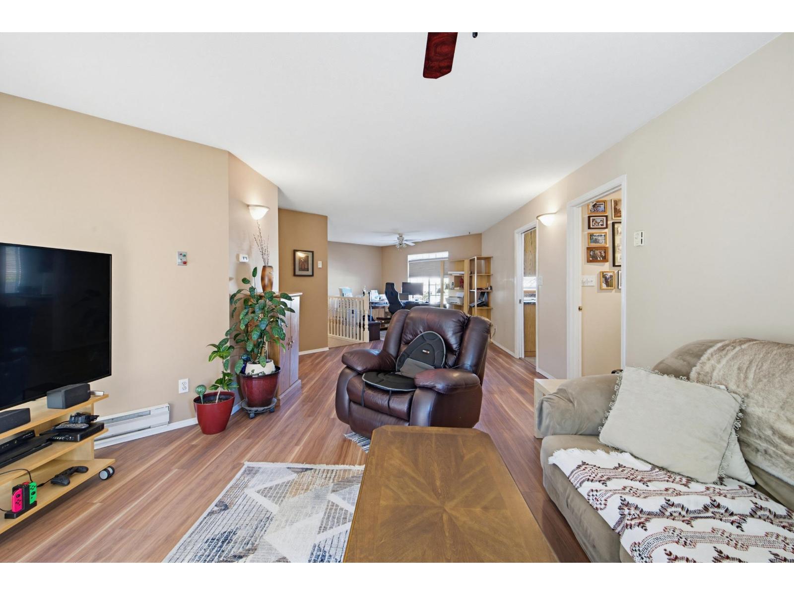 38 31255 UPPER MACLURE ROAD