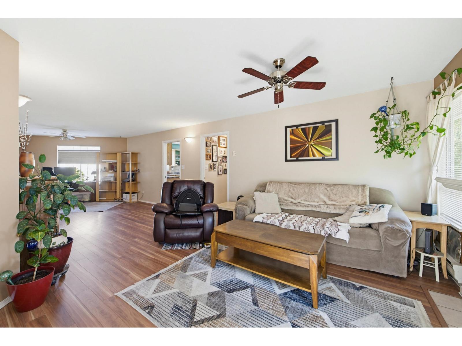38 31255 UPPER MACLURE ROAD