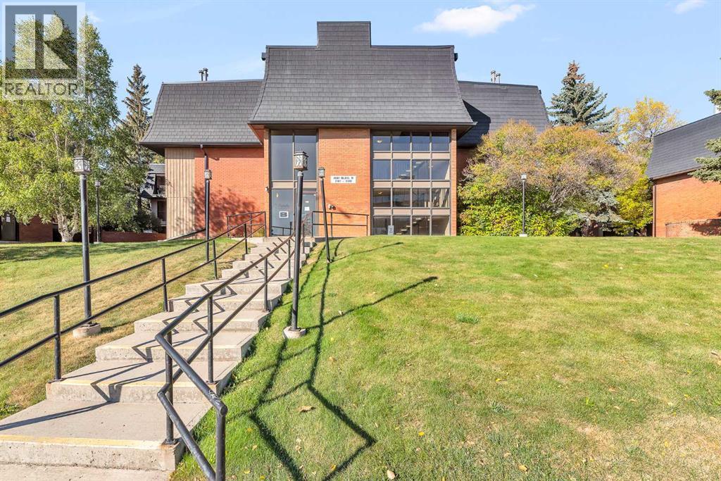 2106, 4001B 49 Street NW