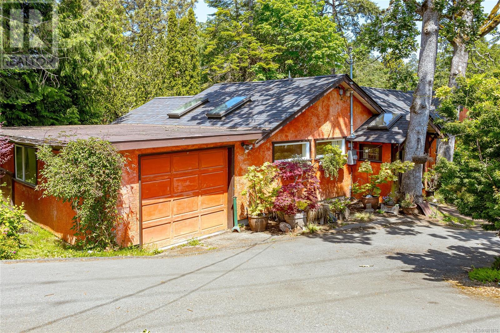 3110 Admirals Rd