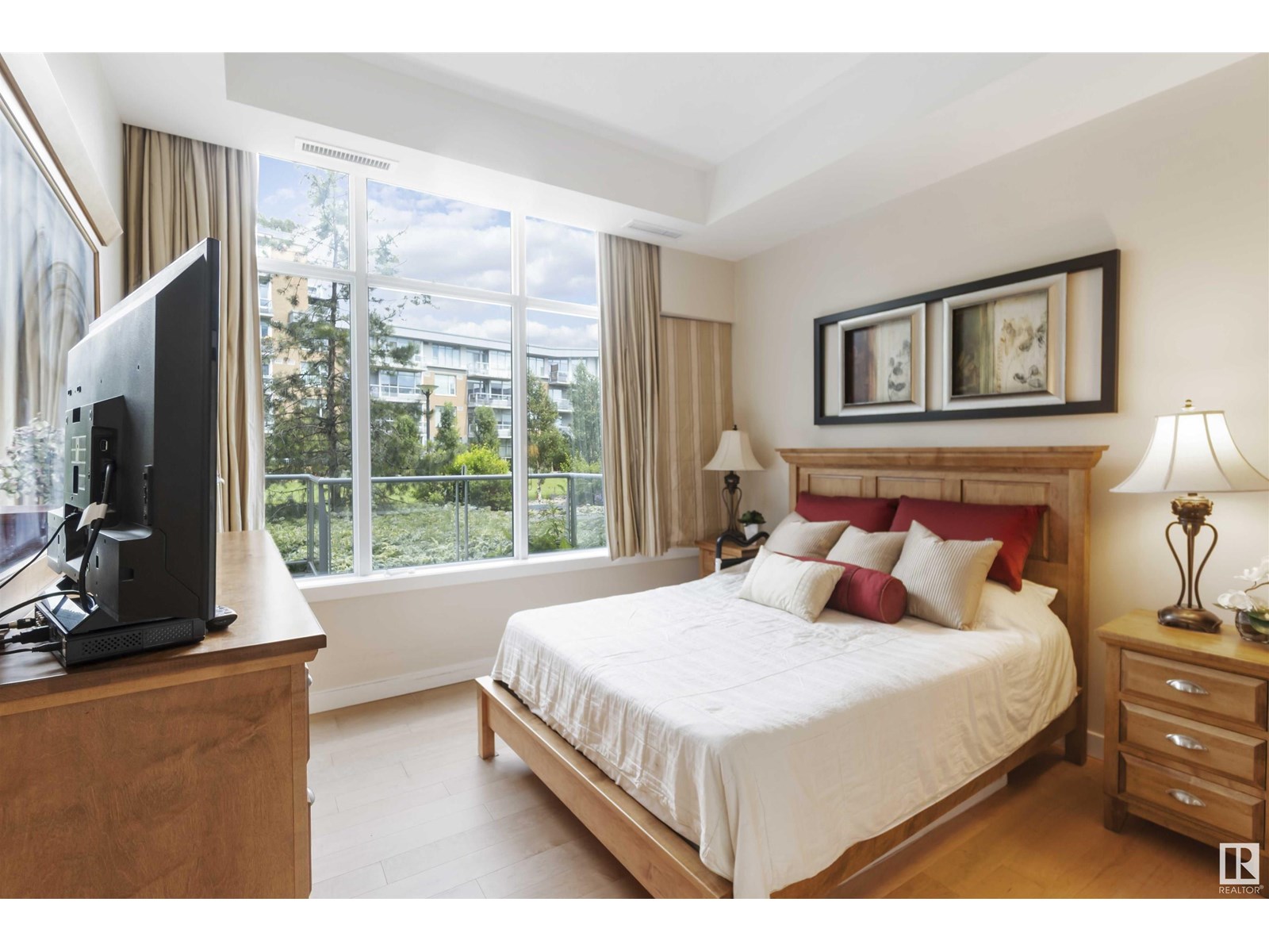 #108 2504 109 ST NW