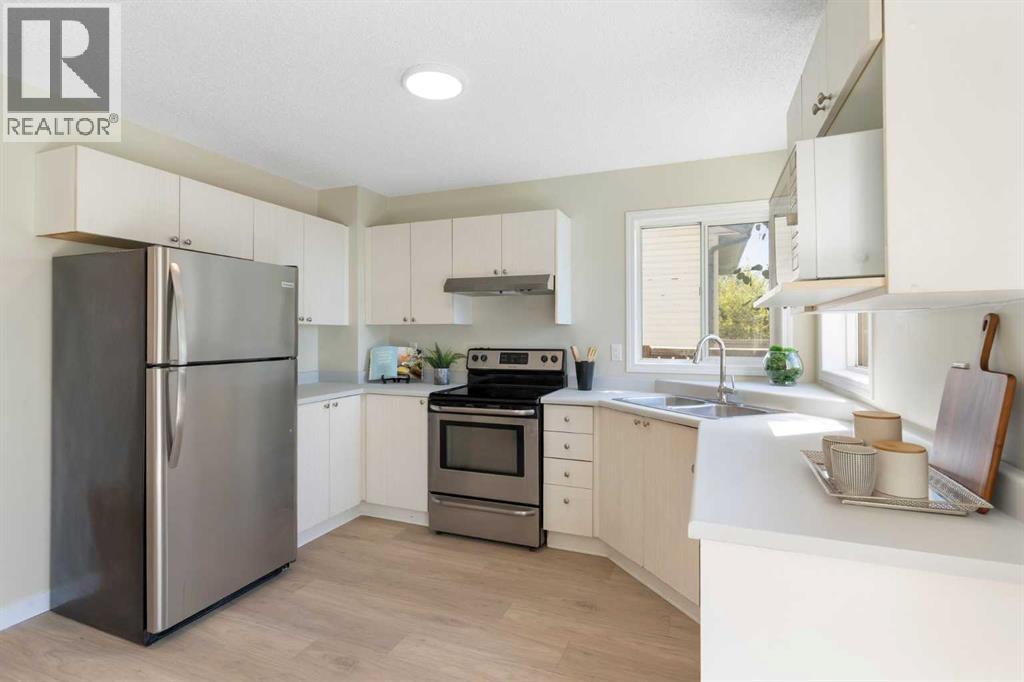 186 Harvest Rose Circle NE