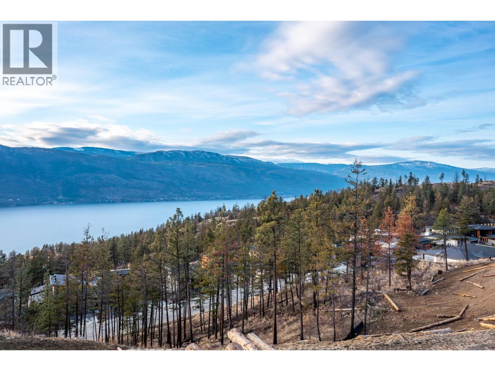 11 Beacon Hill Drive