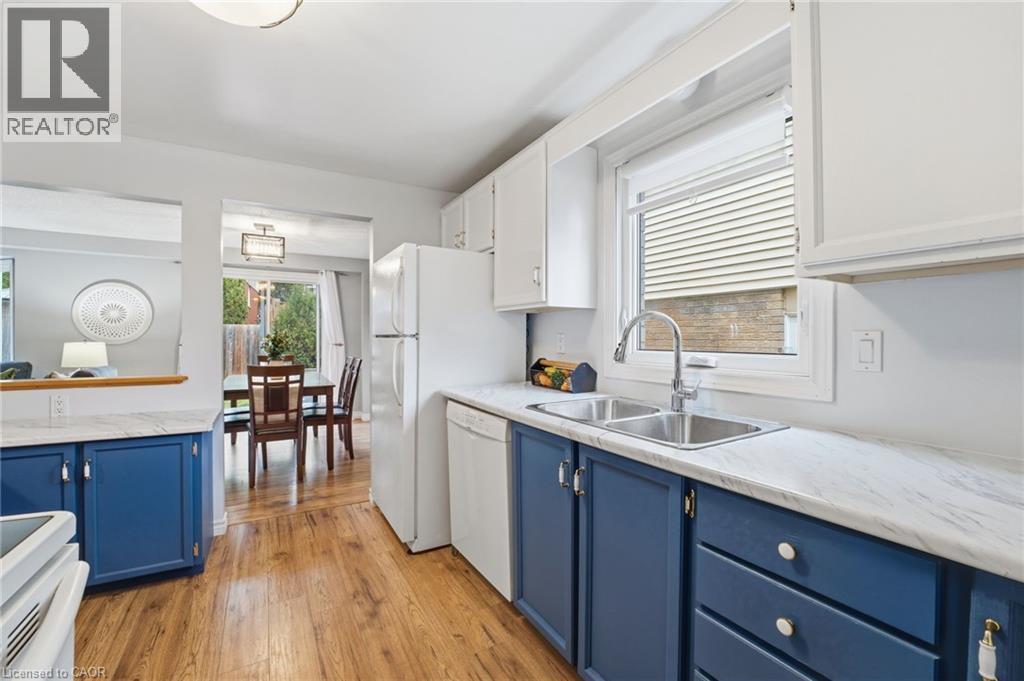 510B ROSEMEADOW Crescent