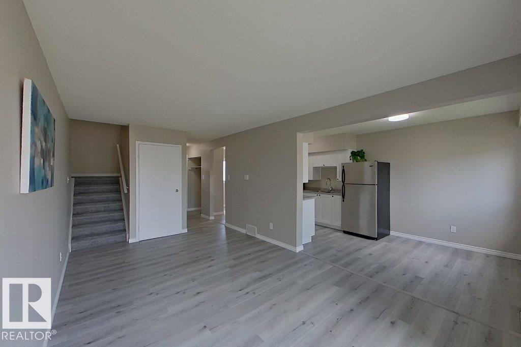 124 Centennial CO NW