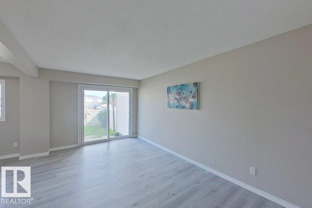 124 Centennial CO NW