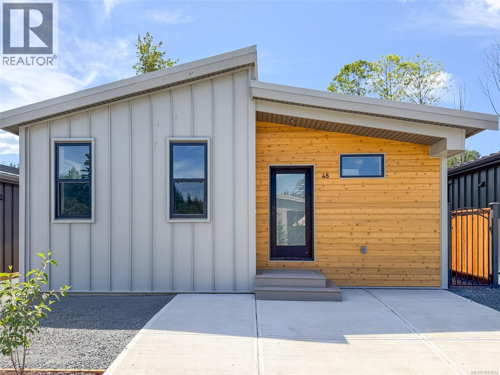 48 3025 Royston Rd