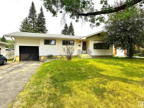 919 ALDER AV Sherwood Park AB T8A1V7