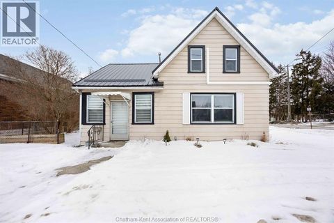 306 Murray STREET Wallaceburg ON N8A1V4