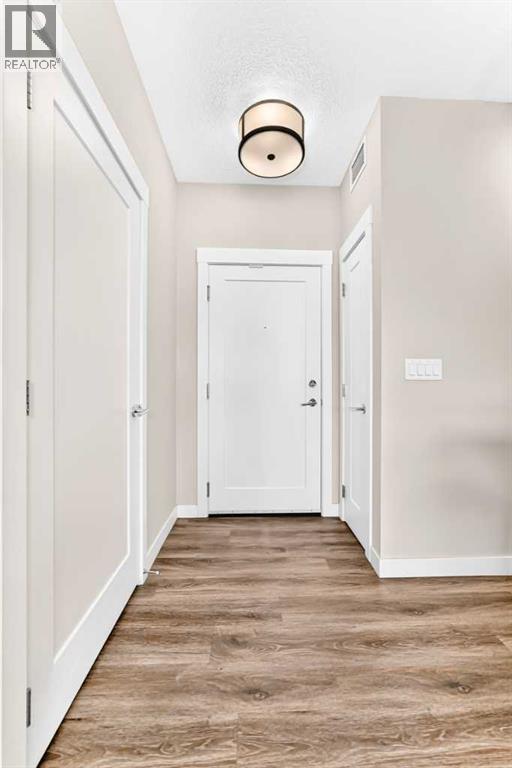 120, 10 Walgrove Walk SE