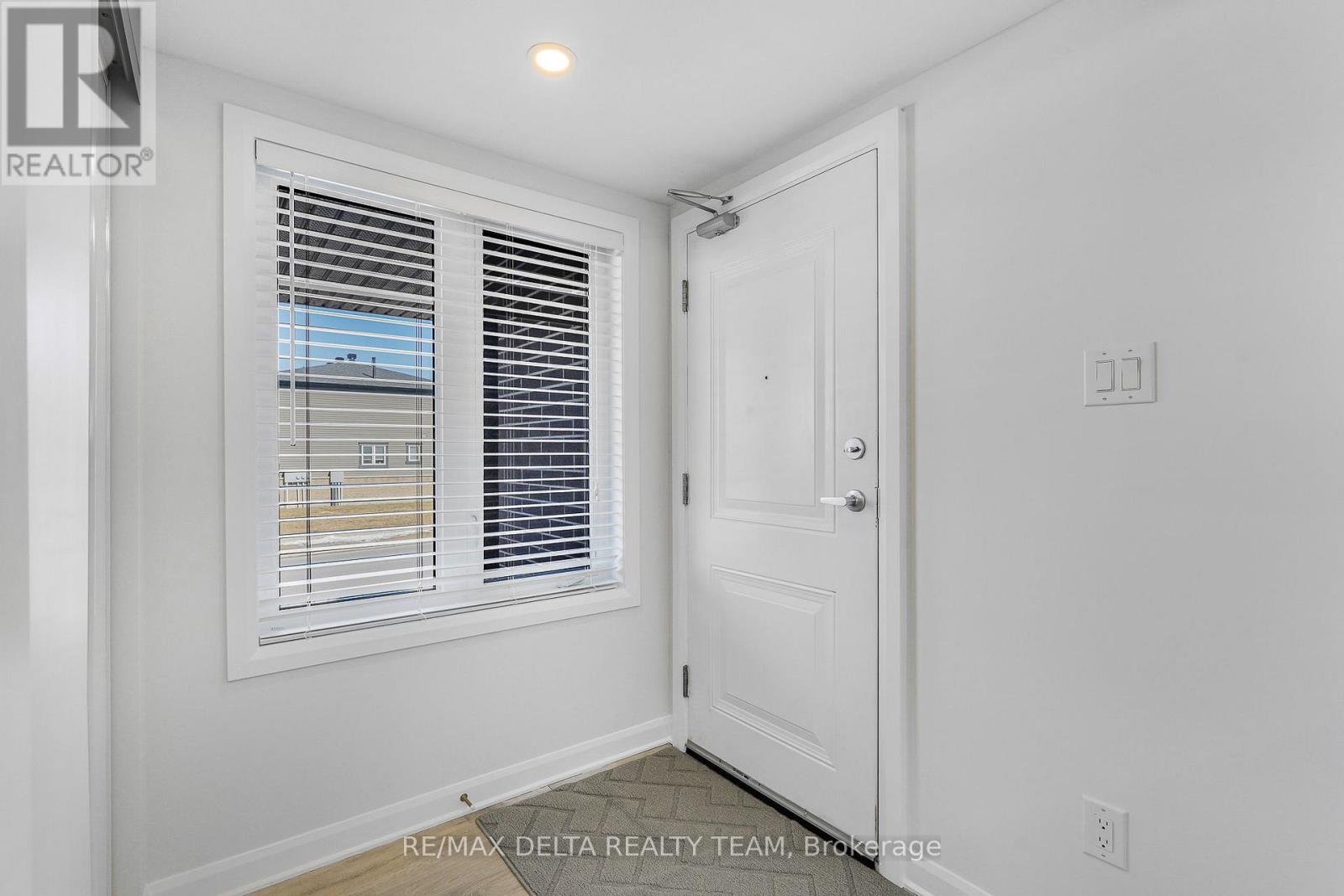 D - 516 DECOEUR DRIVE