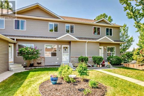 6, 900 Allen Street SE Airdrie AB T4B1E5
