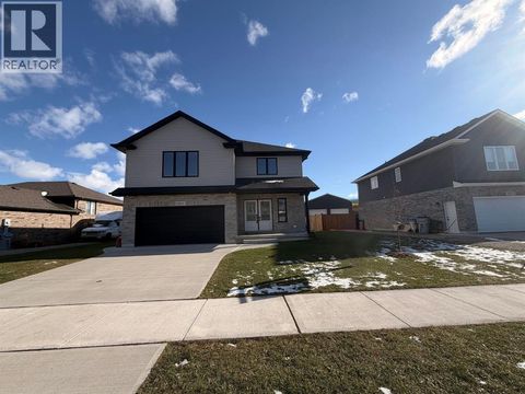 109 PHIBBS STREET Lambton Shores ON N0N1J0