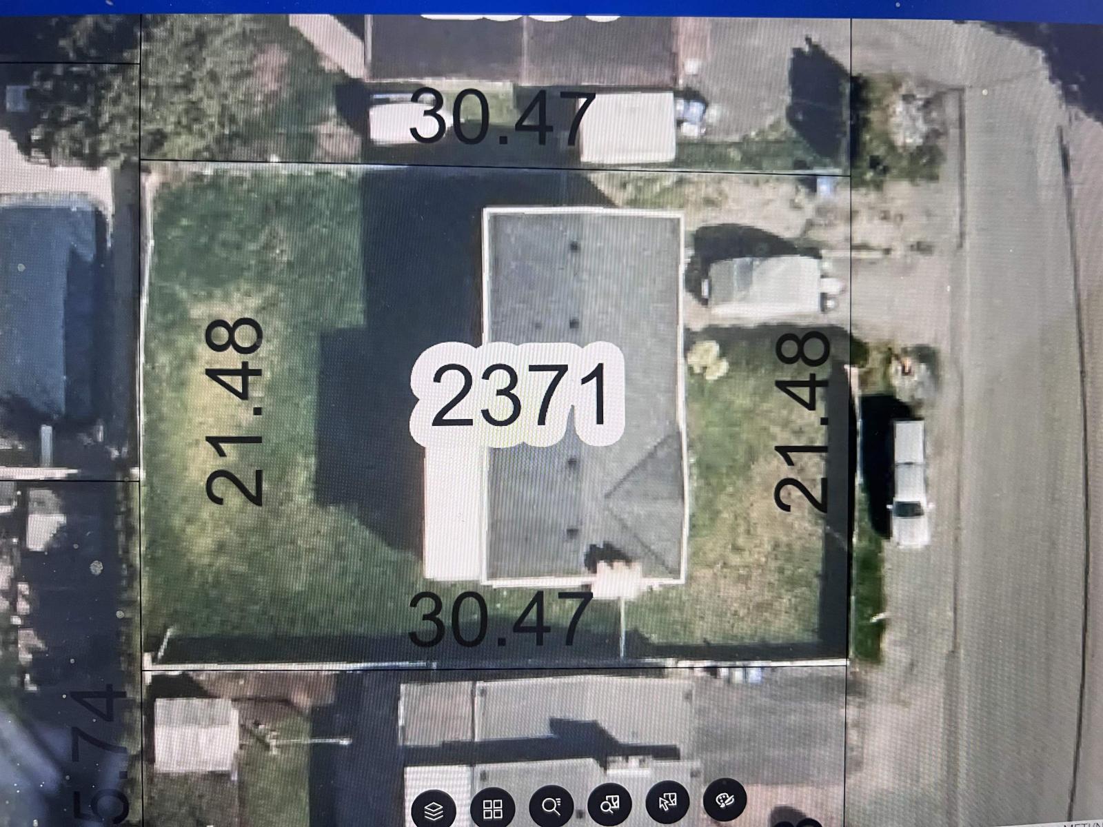 2371 BEAVER STREET