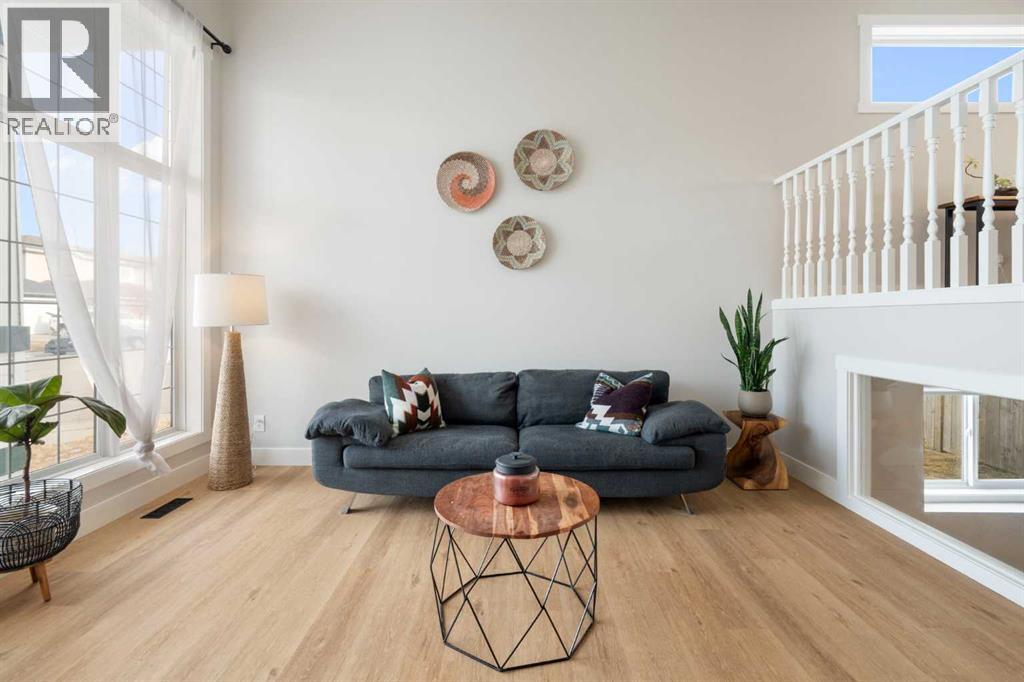 111 Woodside Circle NW