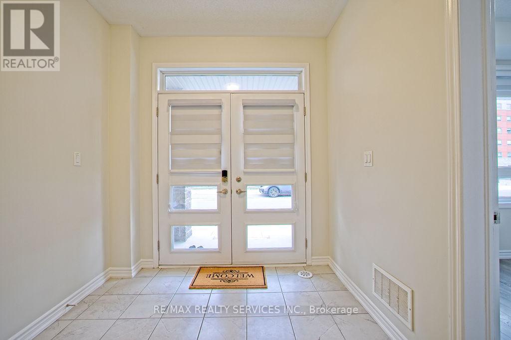 284 LAGERFELD DRIVE