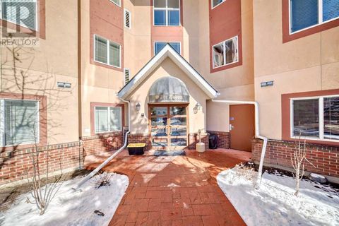 121, 30 Sierra Morena Landing SW Calgary AB T3H5H2