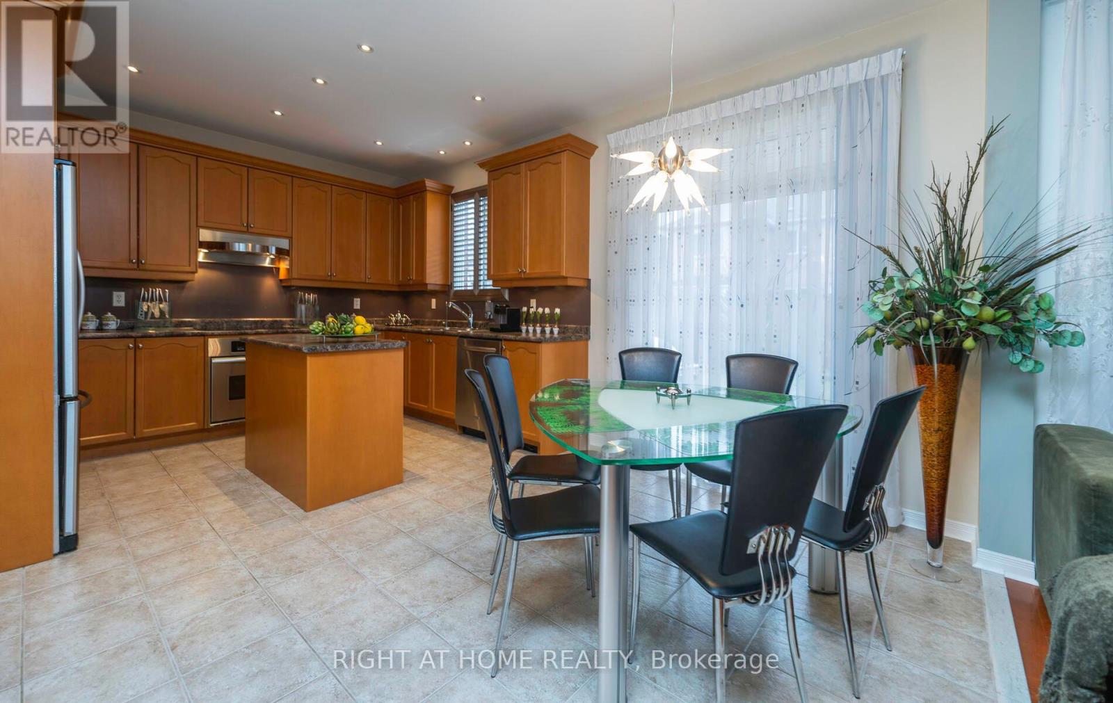 84 VERDI ROAD