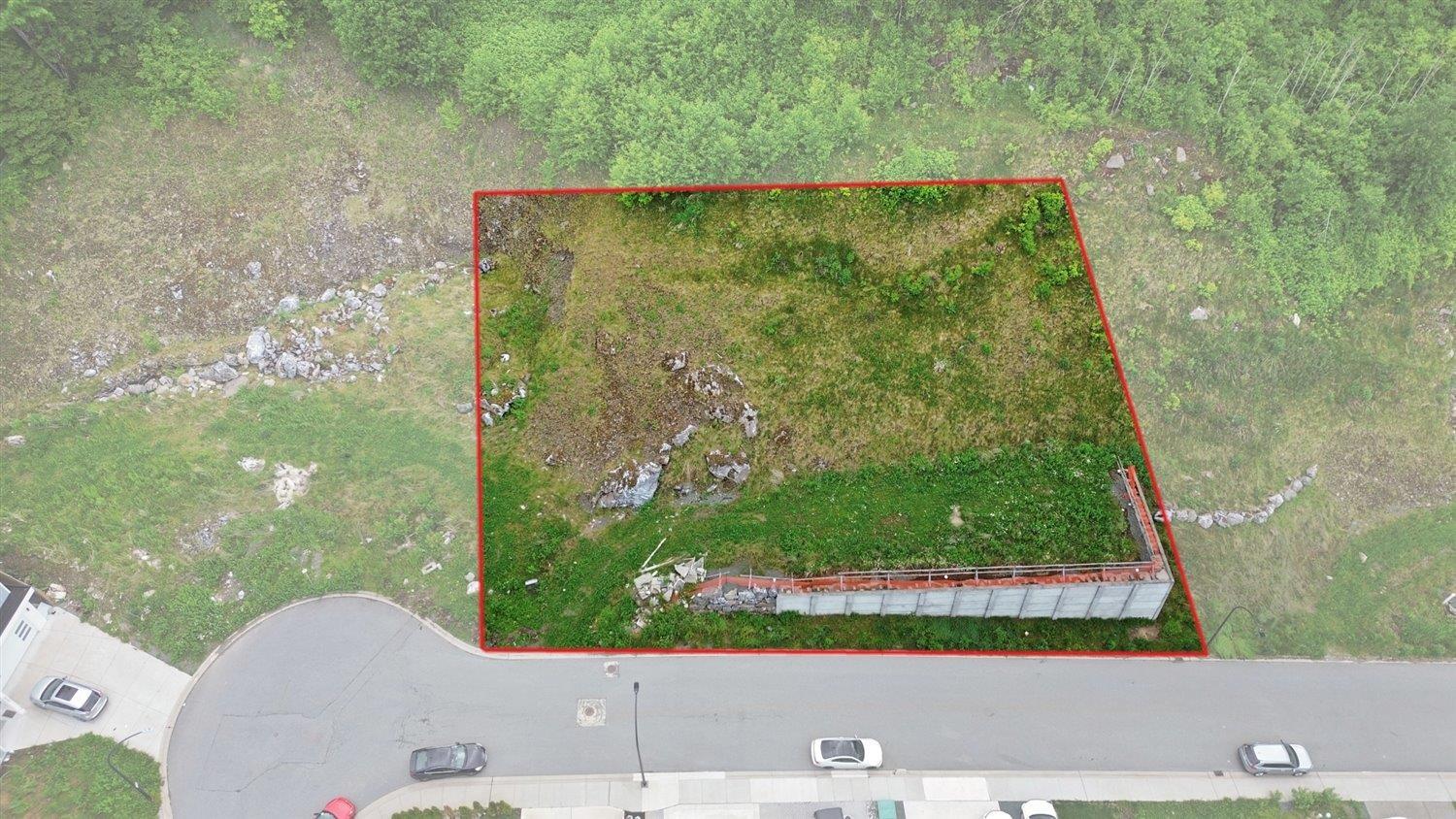 8560 FOREST GATE DRIVE|Eastern Hillsides