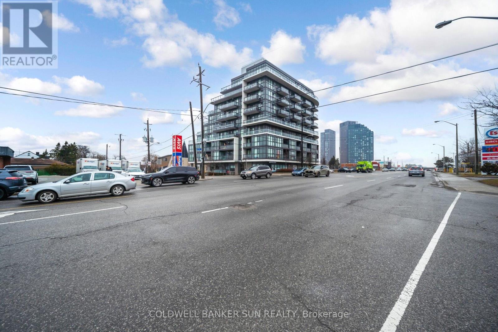 413 - 16 MCADAM AVENUE