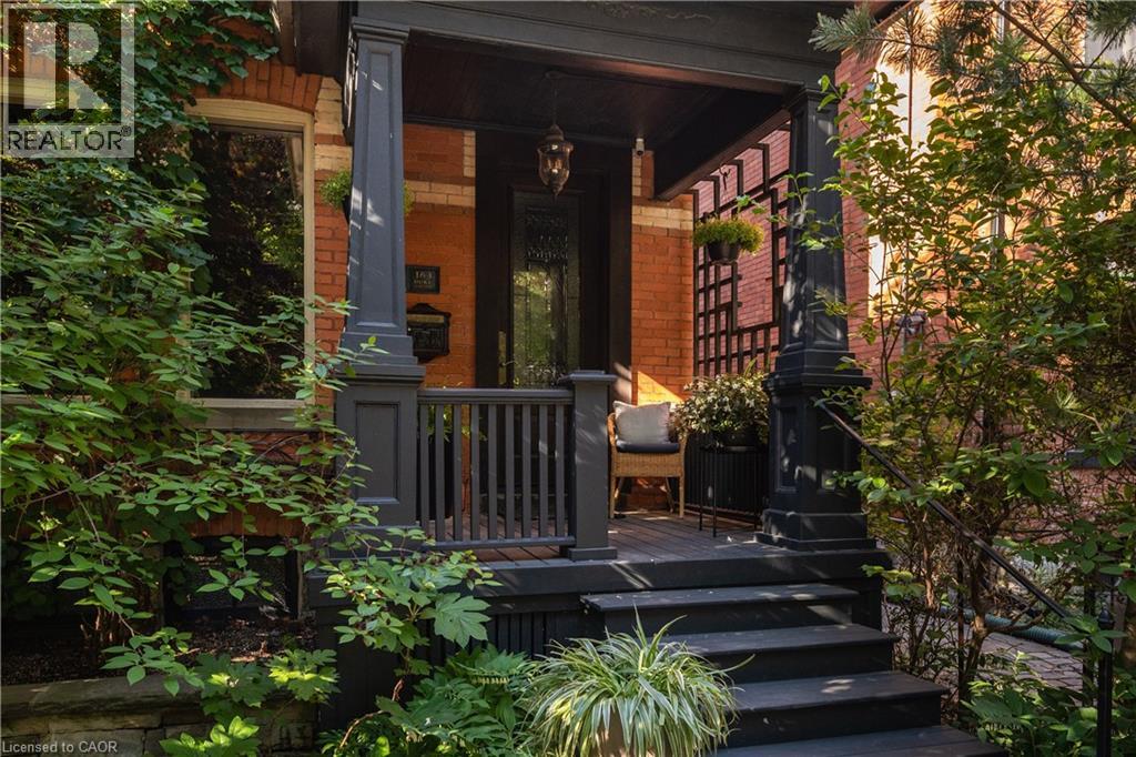 163 DUKE Street