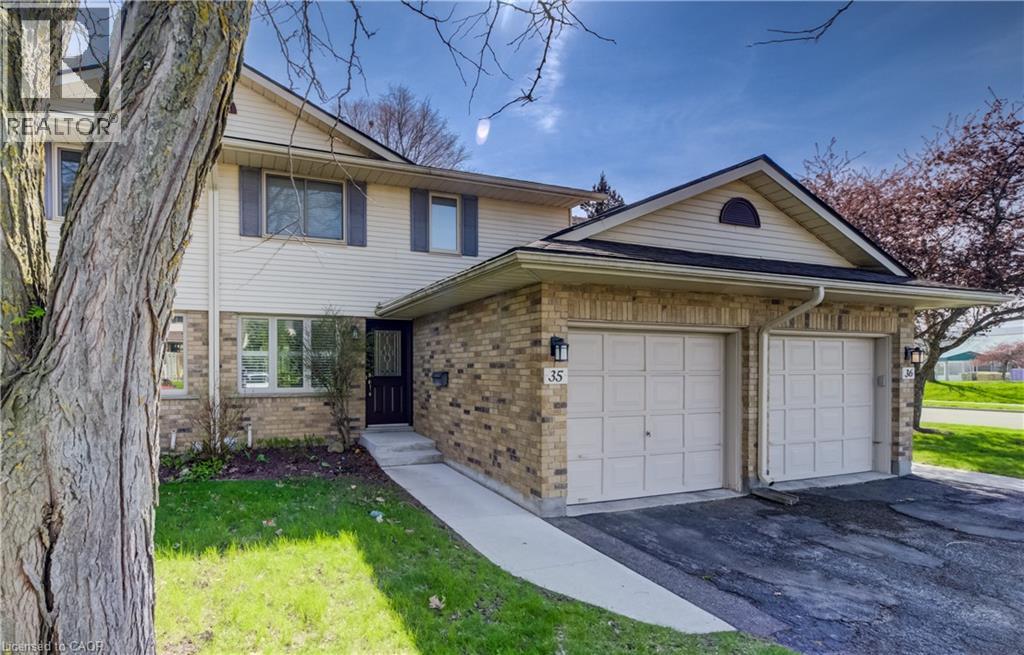375 KINGSCOURT Drive Unit# 35