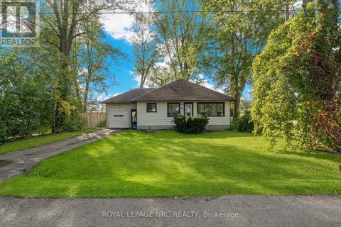 207 ELMWOOD AVENUE Fort Erie (Crystal Beach) ON L0S1B0