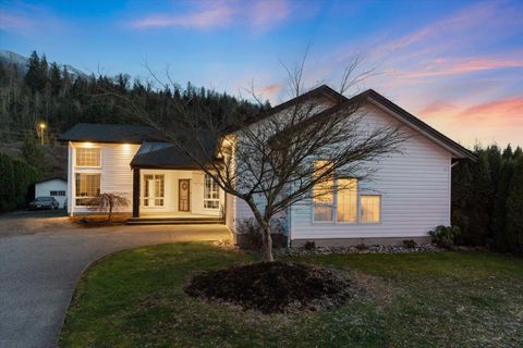 9962 LLANBERIS WAY|Rosedale Rosedale BC V0X1X1