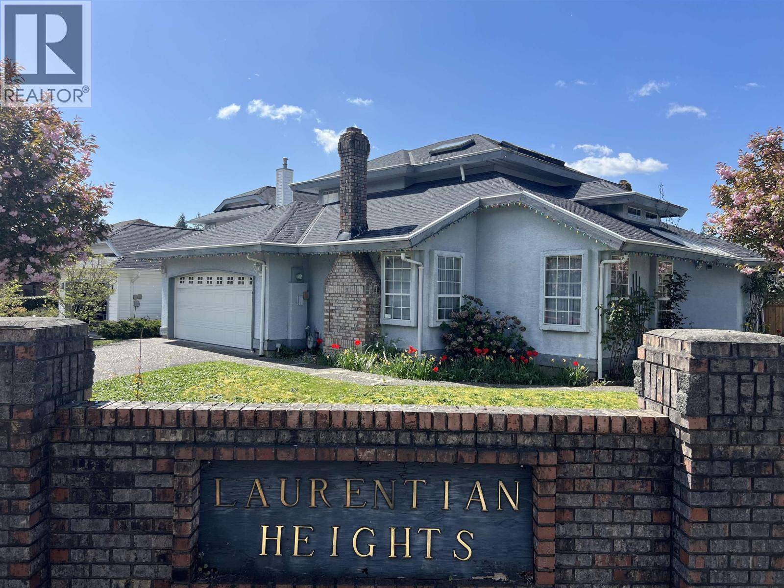 1888 WALNUT CRESCENT