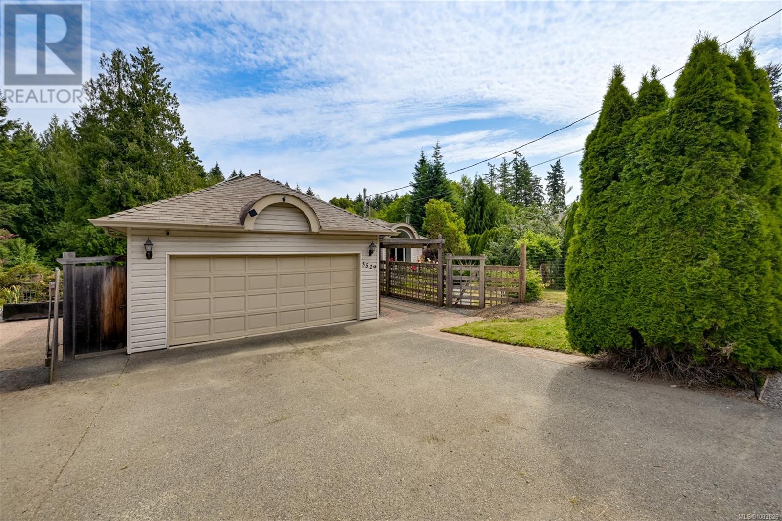 3529 Dougan Dr