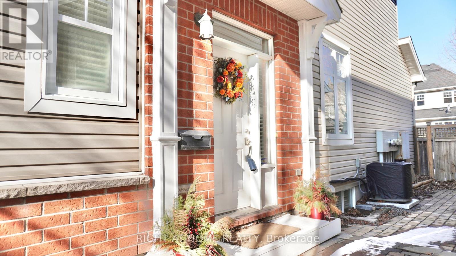 D - 29 CRESTHAVEN DRIVE