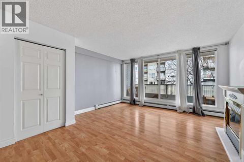 10, 1815 26 Avenue SW Calgary AB T2T1E2