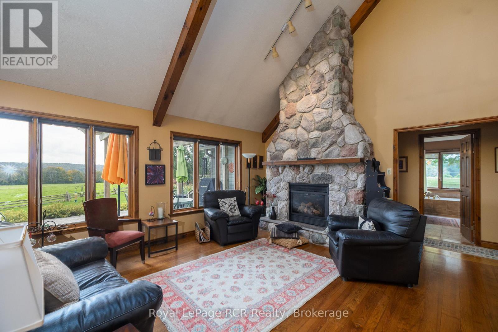 126010 13TH SIDEROAD