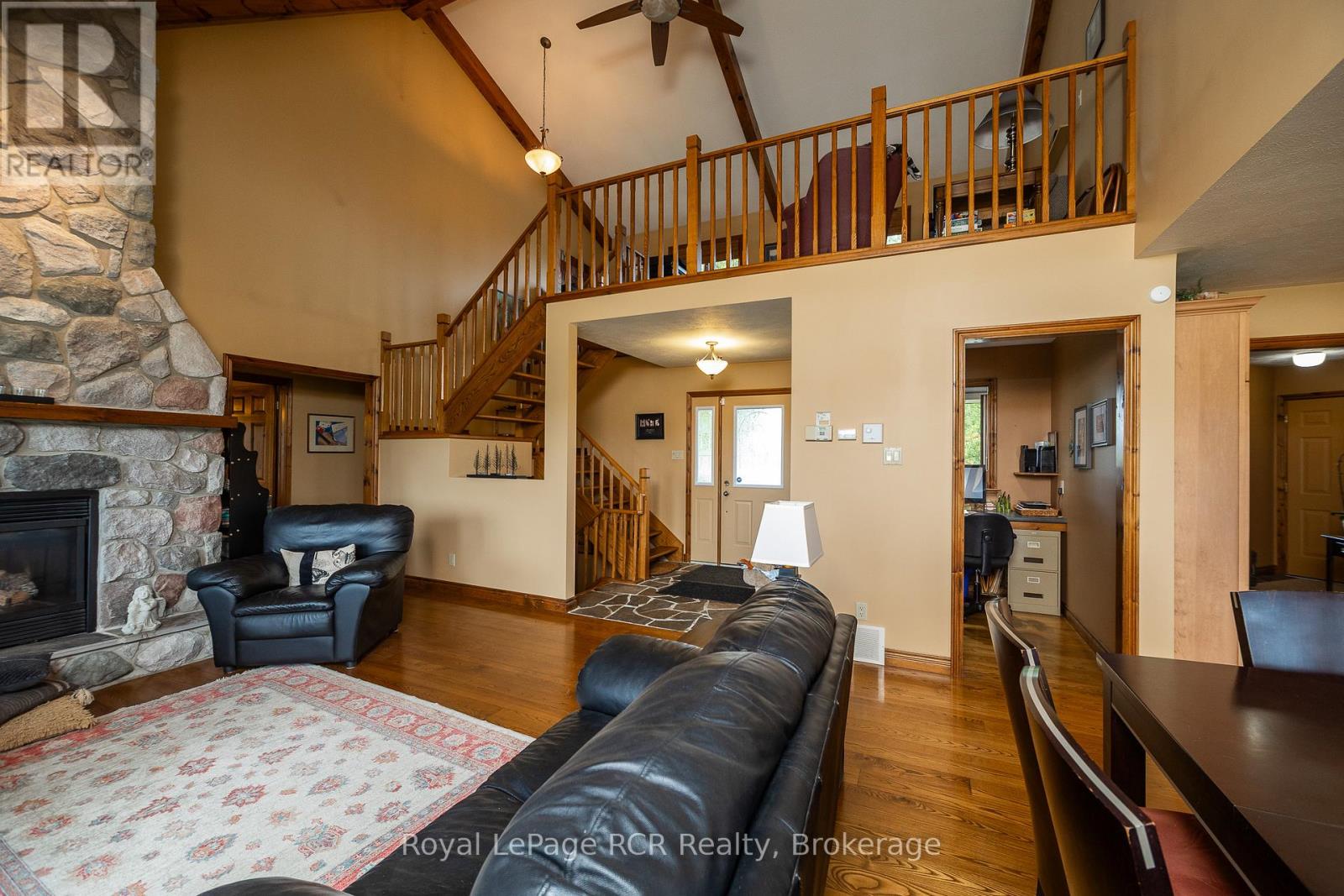 126010 13TH SIDEROAD