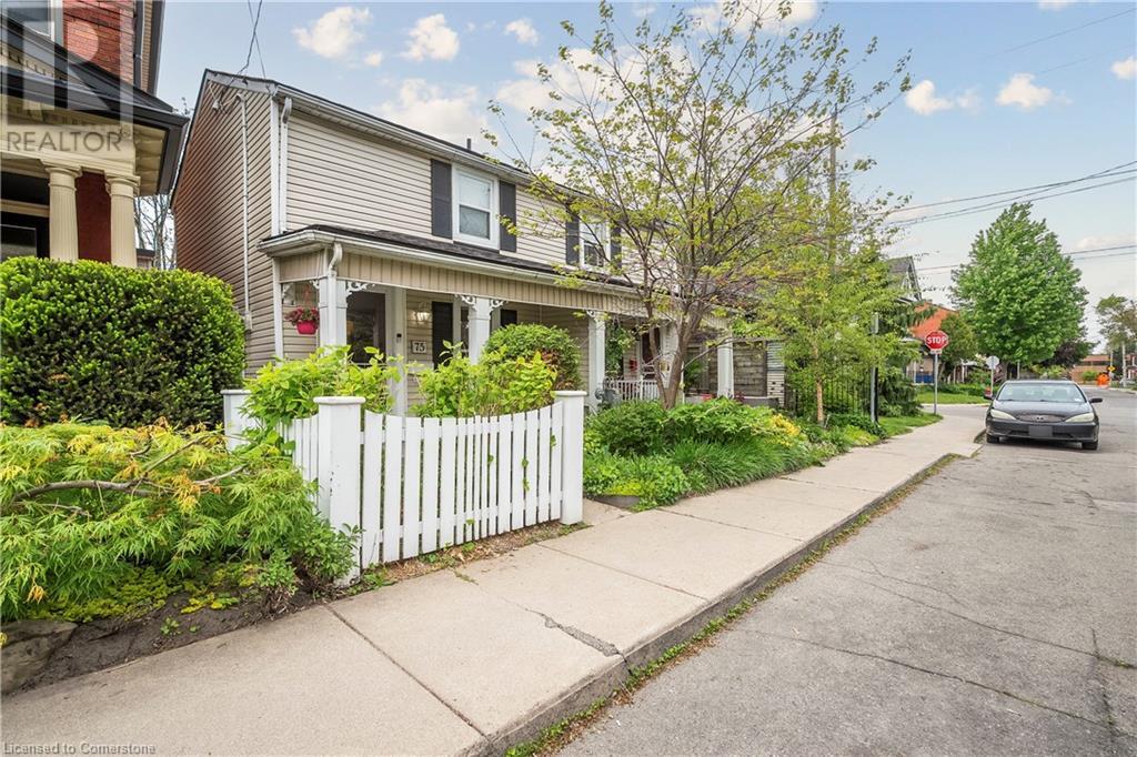 75 RAY Street N