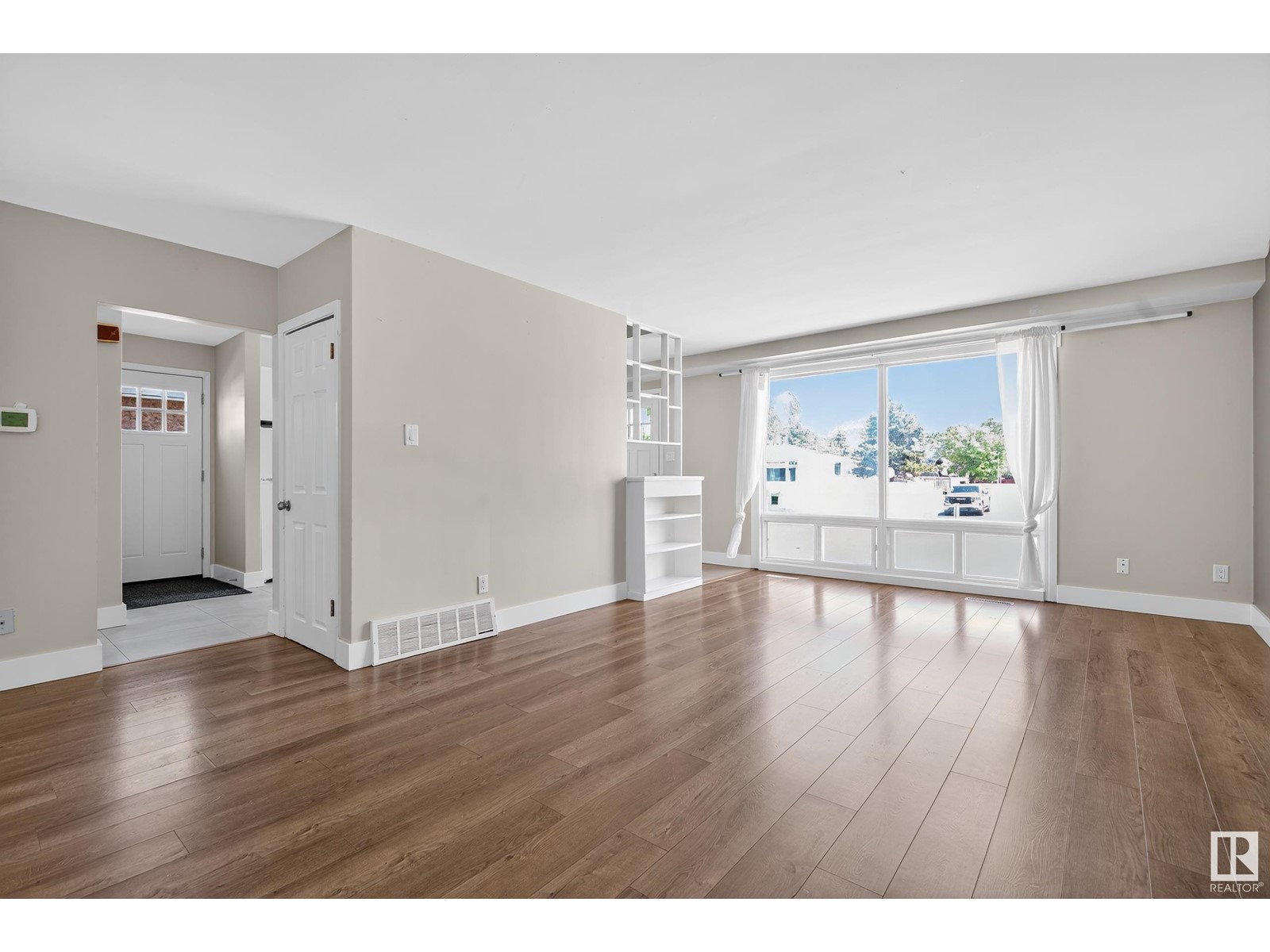 12804 & 12806 91 ST NW