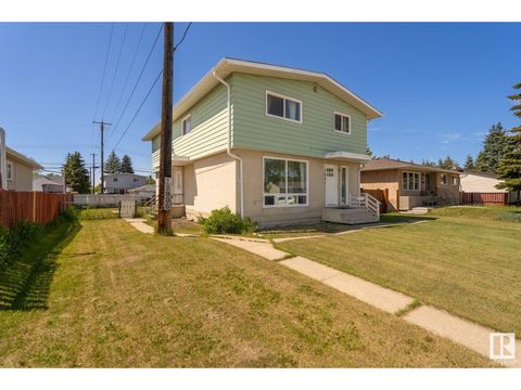 12804 & 12806 91 ST NW Edmonton AB T5E3P3