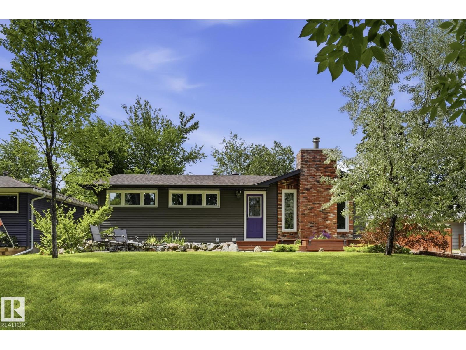 28 SUNNYSIDE CR