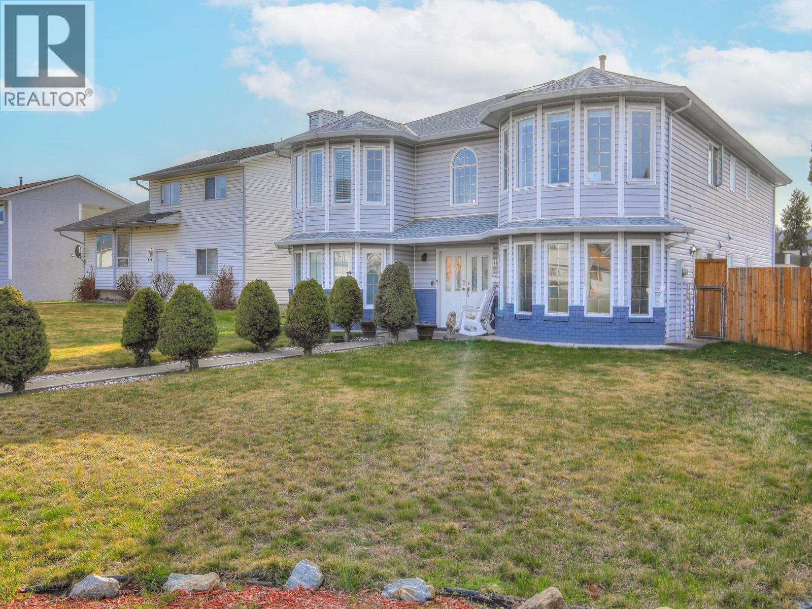 850 Hollywood Road N