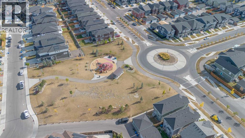 484 Redstone Boulevard NE