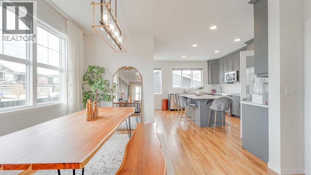 484 Redstone Boulevard NE