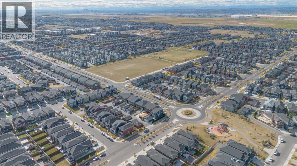 484 Redstone Boulevard NE