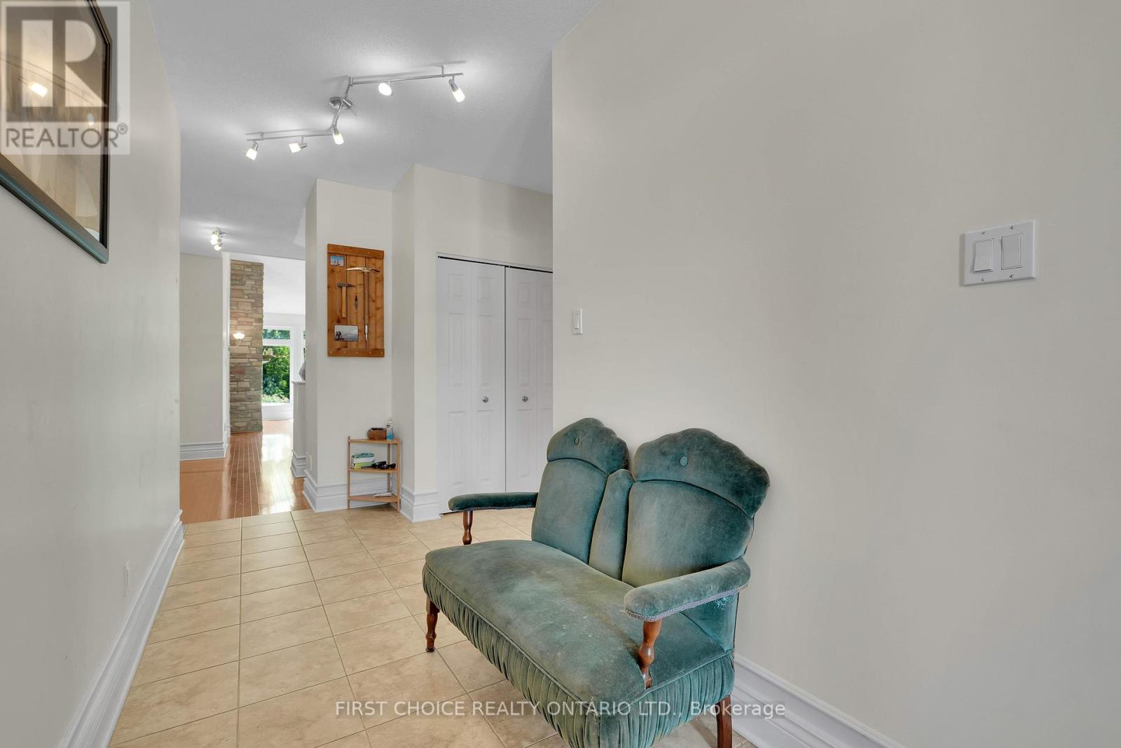 134 MAPLE KEY PRIVATE