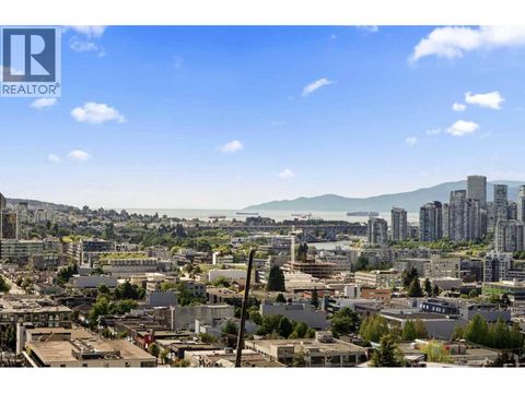 1911 285 E 10TH AVENUE Vancouver BC V5T0H6