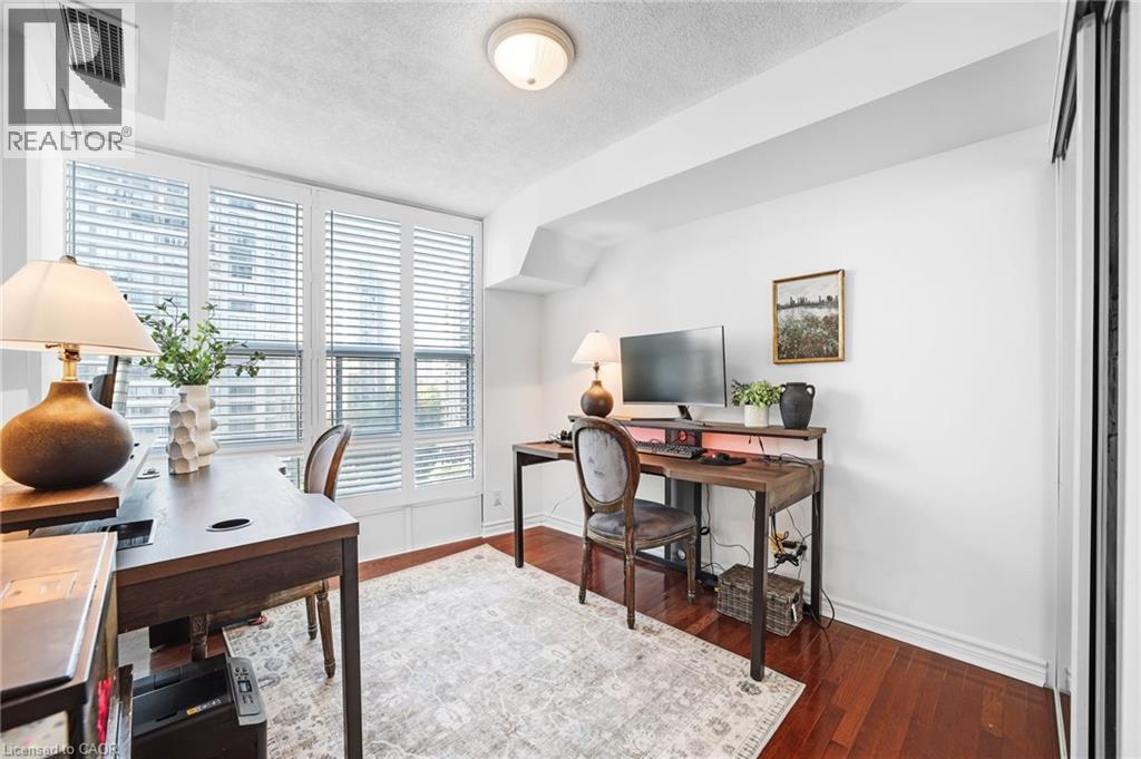 1 ELM Drive W Unit# 1005