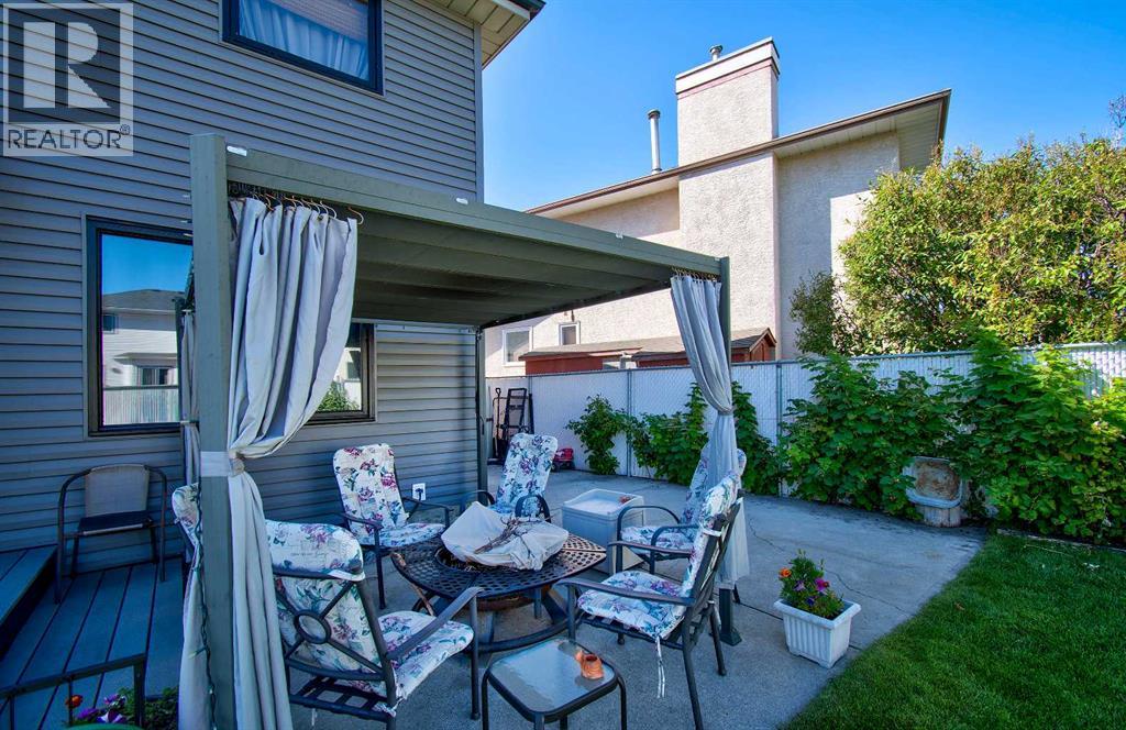 36 Harvest Oak Place NE