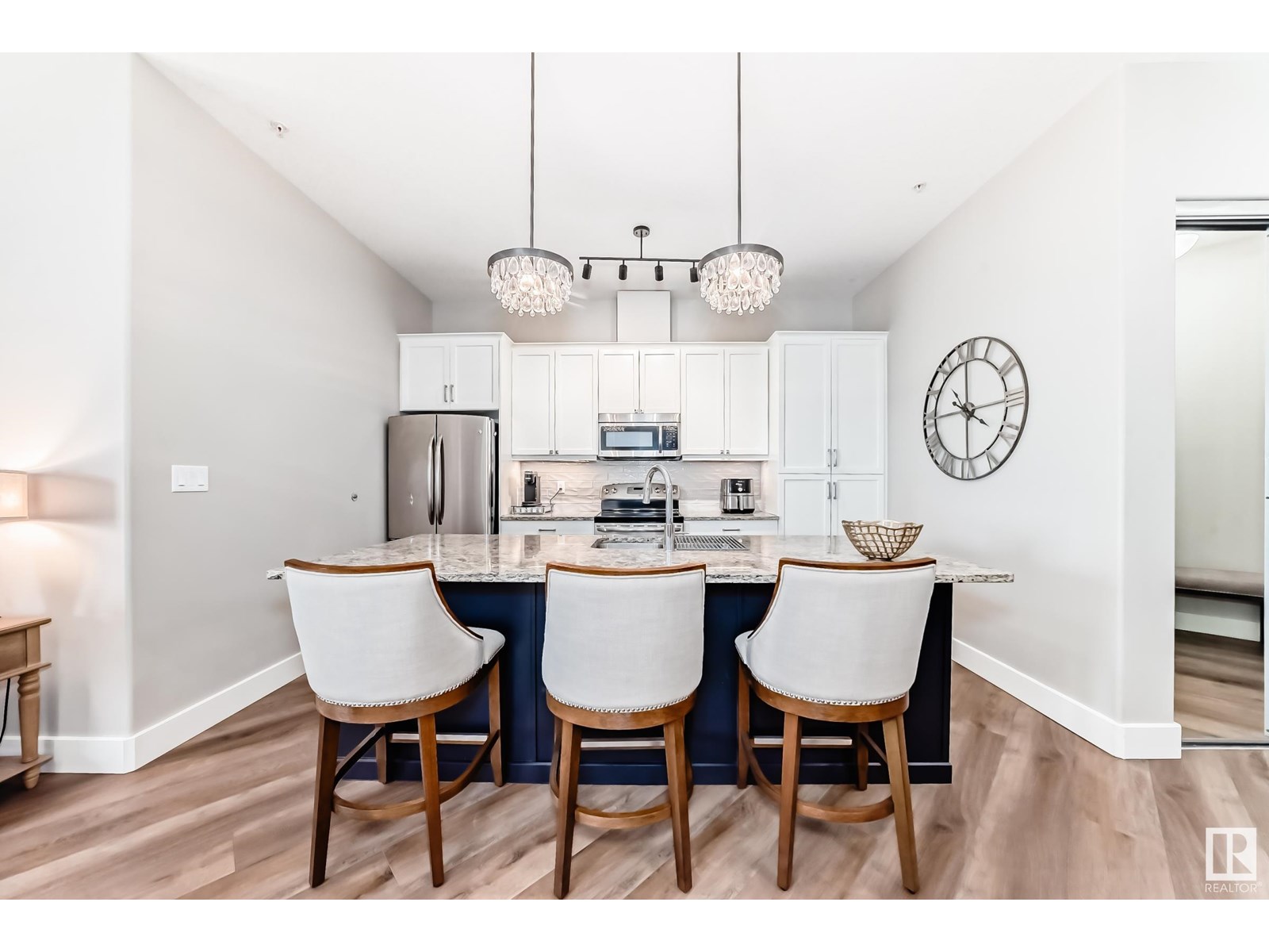 #446 6079 MAYNARD WY NW