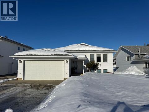 11608 106 Avenue Fairview AB T0H1L0