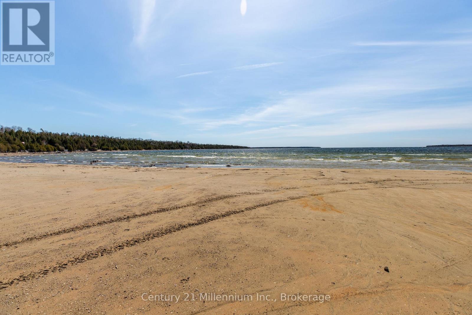 PT 52 HENWOOD STREET