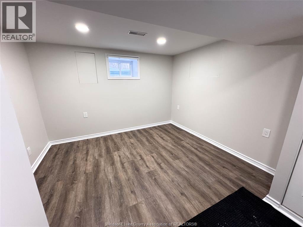 1605 dougall AVENUE Unit# lower